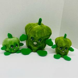 Anthropomorphic Vintage Plush Set of 3 Green Peppers w/Happy Faces Veggies RARE